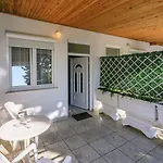 Idyllisches Studio-apartment Nur 50 Meter Zum Mit Parkplatz, Meerblick Dramalj
