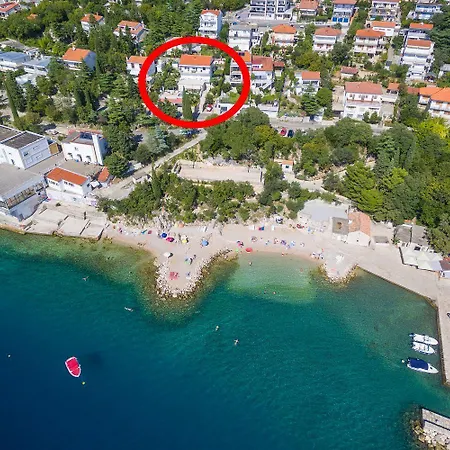 Appartement Idyllisches Studio-apartment Nur 50 Meter Zum Mit Parkplatz, Meerblick Dramalj