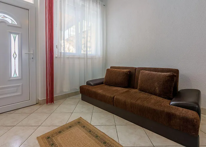 Idyllisches Studio-apartment Nur 50 Meter Zum Mit Parkplatz, Meerblick Appartement *